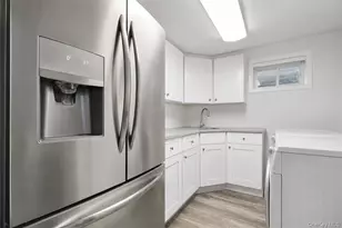 88-49 185th St, Hollis, NY 11423 - Photo 36