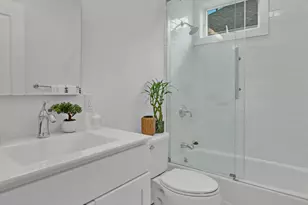 51 Island Pt, Bronx, NY 10464 - Photo 12
