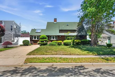 61 Elbow Lane, Levittown, NY 11756 - Photo 1