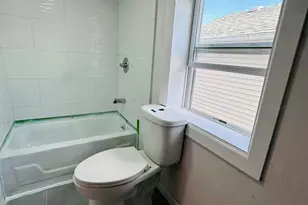 14-11 Cross Bay Blvd, Broad Channel, NY 11693 - Photo 6