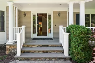 10 Kingdom Ridge Rd, Bedford, NY 10506 - Photo 2