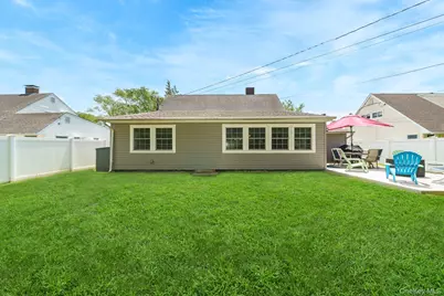 87 Tardy Lane N, Wantagh, NY 11793 - Photo 30