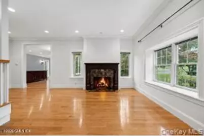 52 Francis Lane, Greenwich, CT 06831 - Photo 4