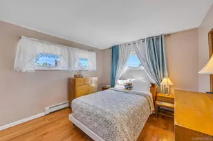 122 Lambert Ave, Farmingdale, NY 11735 - Photo 14