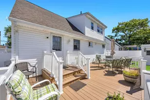122 Lambert Ave, Farmingdale, NY 11735 - Photo 28