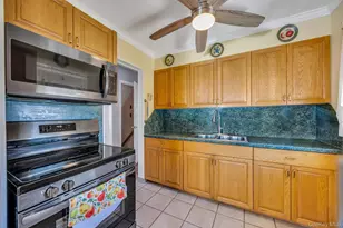 122 Lambert Ave, Farmingdale, NY 11735 - Photo 8