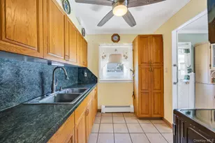 122 Lambert Ave, Farmingdale, NY 11735 - Photo 10