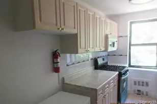 2866 Marion Ave, Bronx, NY 10458 - Photo 6