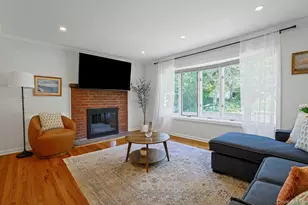 28 Summit Pl, Pleasantville, NY 10570 - Photo 6