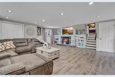 121 W 15th Street, Deer Park, NY 11729 - Photo 24