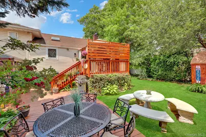 121 W 15th Street, Deer Park, NY 11729 - Photo 32