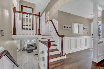 121 W 15th Street, Deer Park, NY 11729 - Photo 14
