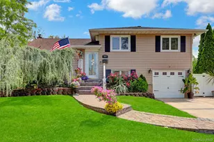 121 W 15th St, Deer Park, NY 11729 - Photo 2