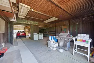 78 Auburn St, Lindenhurst, NY 11757 - Photo 28