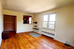 8 Wainwright Ave, Yonkers, NY 10710 - Photo 2