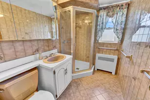 51 Virginia St, Valley Stream, NY 11580 - Photo 10