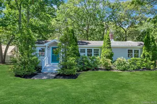 420 Sigsbee Rd, Mattituck, NY 11952 - Photo 2