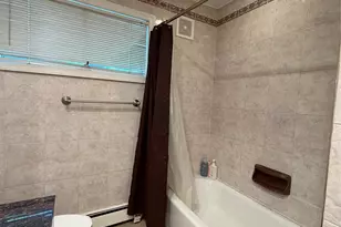 3 Deeringwood Ln, Babylon, NY 11702 - Photo 20