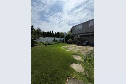 3 Deeringwood Lane, Babylon, NY 11702 - Photo 22