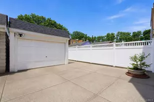 133-22 85th St, Ozone Park, NY 11417 - Photo 16