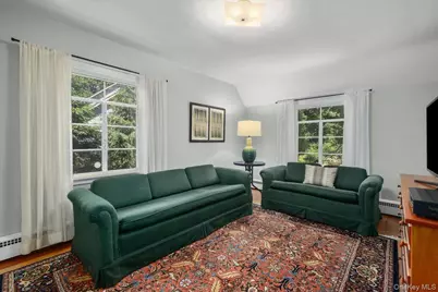 51 Laurel Drive, Mount Kisco, NY 10549 - Photo 16