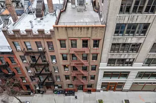 228 W 17th St, New York, NY 10011 - Photo 16