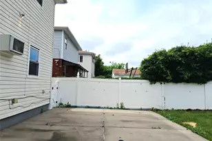 134-31 161st St, Jamaica, NY 11434 - Photo 14