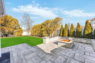 3 Avelaine Ct, Babylon, NY 11702 - Photo 4