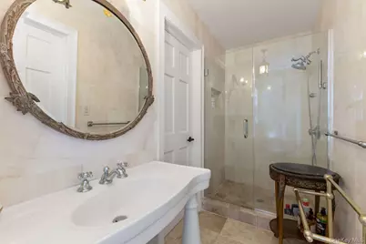 98 Washington Avenue S, Lawrence, NY 11559 - Photo 10
