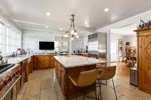 98 Washington Ave S, Lawrence, NY 11559 - Photo 6
