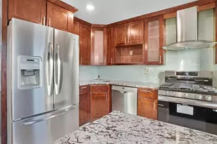 88-48 207th St, Queens Village, NY 11427 - Photo 6