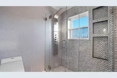 88-48 207th Street, Queens Village, NY 11427 - Photo 12