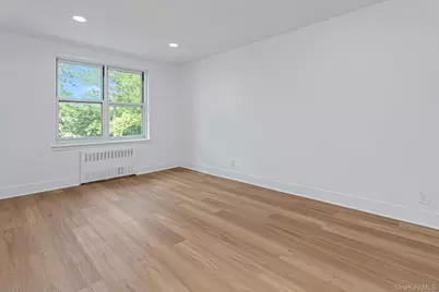 1300 Midland Avenue #A30, Yonkers, NY 10704 - Photo 14