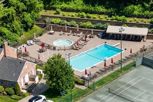 84 Woodlake Dr W, Woodbury, NY 11797 - Photo 50