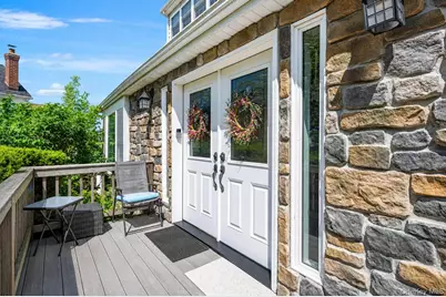 7 Forest Avenue, Massapequa, NY 11758 - Photo 6