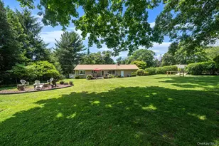 7 Carrie Ct, Smithtown, NY 11787 - Photo 8