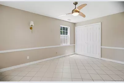 532 Race Place, Oakdale, NY 11769 - Photo 20