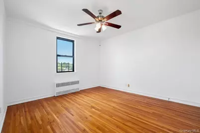 142 Garth Road #5K, Scarsdale, NY 10583 - Photo 18