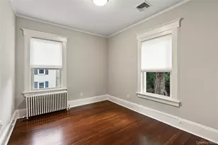 46 Davis St, Locust Valley, NY 11560 - Photo 6