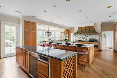 52 Piping Rock Road, Locust Valley, NY 11560 - Photo 12