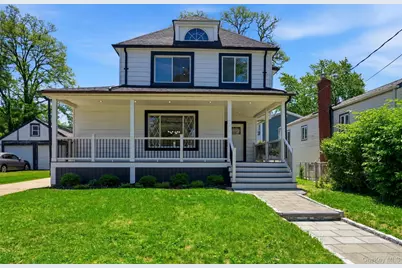 135 Whaley Street, Freeport, NY 11520 - Photo 4
