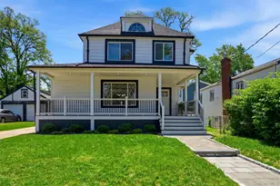 135 Whaley St, Freeport, NY 11520 - Photo 4