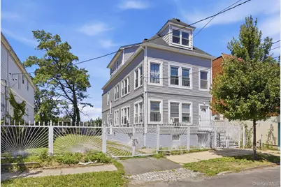 1127 Calhoun Avenue, Bronx, NY 10465 - Photo 1