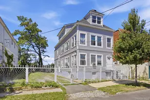 1127 Calhoun Ave, Bronx, NY 10465 - Photo 1