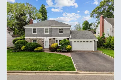 67 Raymond Place, Hewlett, NY 11557 - Photo 1
