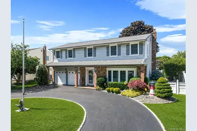 27 Jasmine Lane, Kings Park, NY 11754 - Photo 1