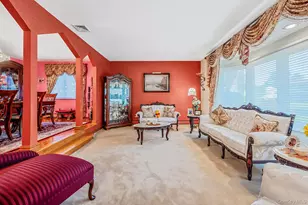 27 Jasmine Ln, Kings Park, NY 11754 - Photo 6