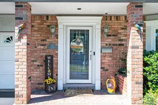 27 Jasmine Ln, Kings Park, NY 11754 - Photo 30