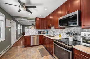 41 Andrew Ln, Levittown, NY 11756 - Photo 12
