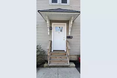 91 Wyman Avenue 1st Floor Rear - Apt #2, Huntington Station, NY 11746 - Photo 1